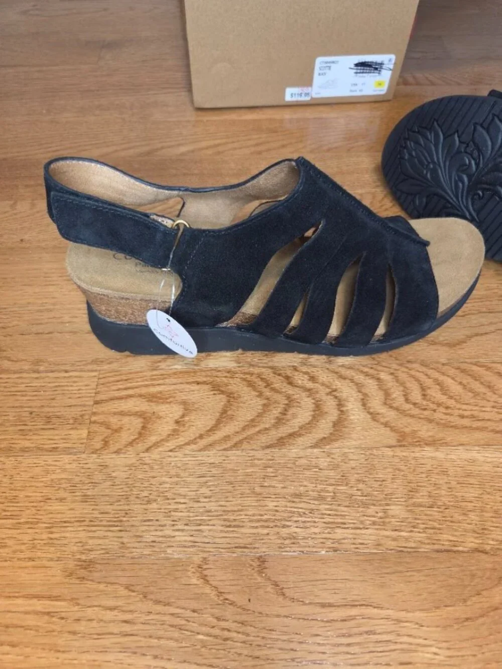 NIB Comfortiva Scottie Black Suede Memory Foam Wedge Sandals 11 M